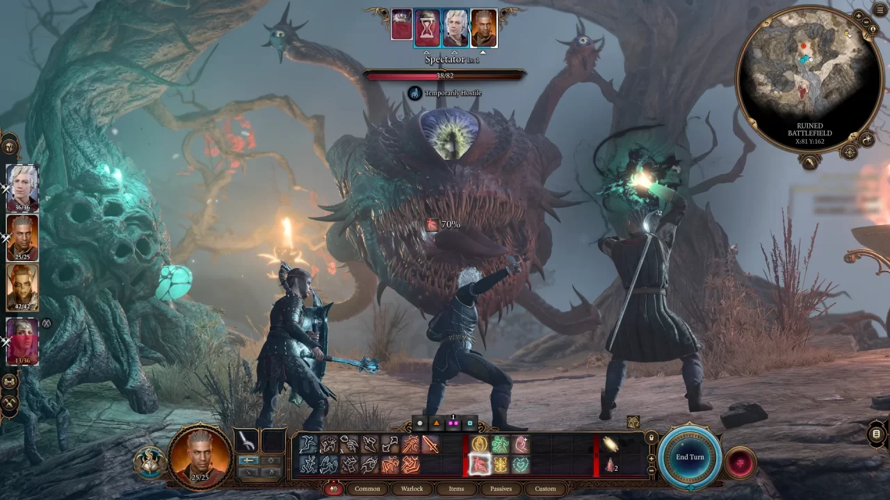 Characters fight a Spectator enemy in Baldur's Gate 3.