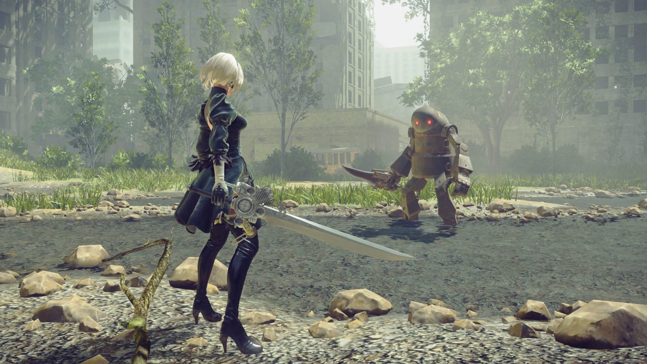 2B faces off against a machine in the City Ruins in NieR: Automata.