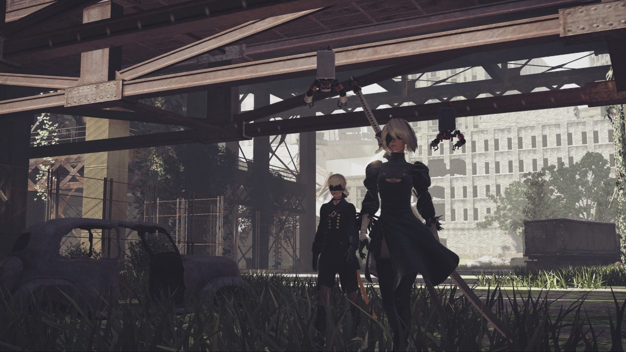 2B and 9S in NieR: Automata's City Ruins.