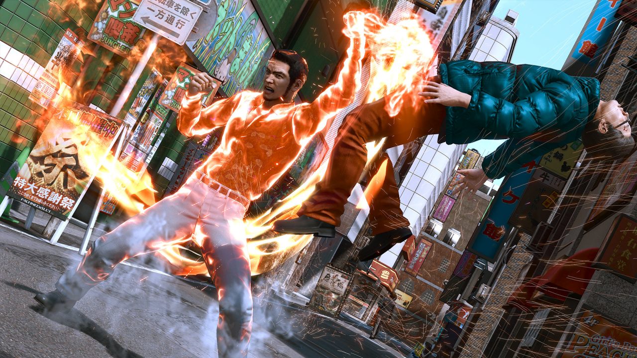 Lost Judgment (The Kaito Files) Screenshot of a Japanese man in a burning floral shirt delivering a flaming uppercut to his foe in an urban street.