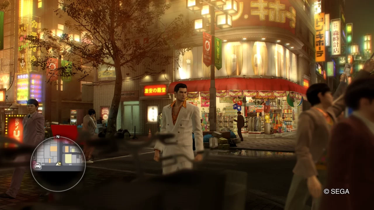 Screenshot from Yakuzo 0 of Kazuma Kiryu standing before a 1980s version of the Don Quijote store.